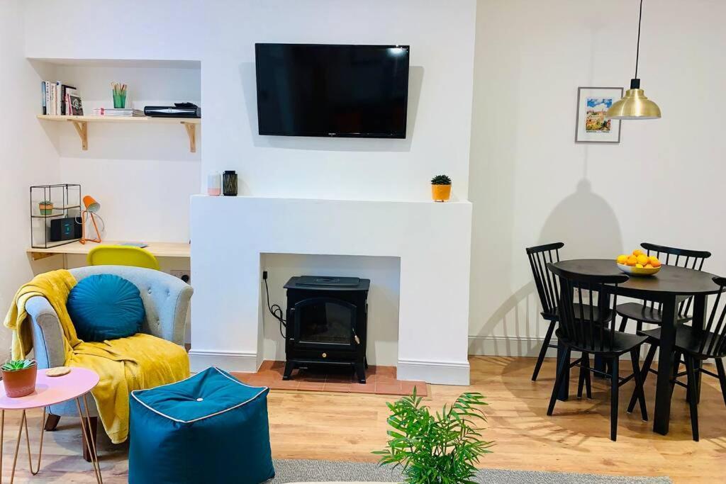 The Nook - A Stylish Apartment With Garden, Near The Beach Berwick Upon Tweed Luaran gambar